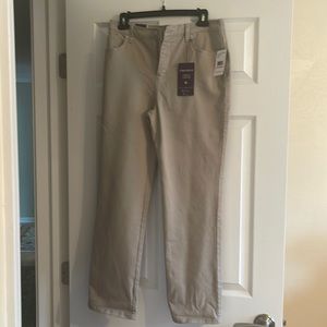 Gloria Vanderbilt Amanda collection 10 petite with tags